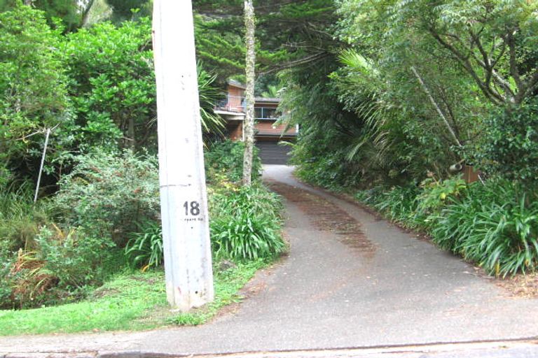 Photo of property in 18 Takahe Road, Titirangi, Auckland, 0604