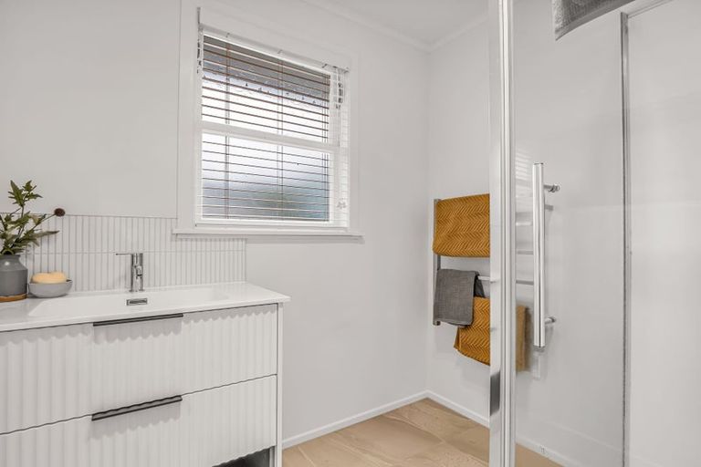 Photo of property in 107 Bellevue Road, Brookfield, Tauranga, 3110