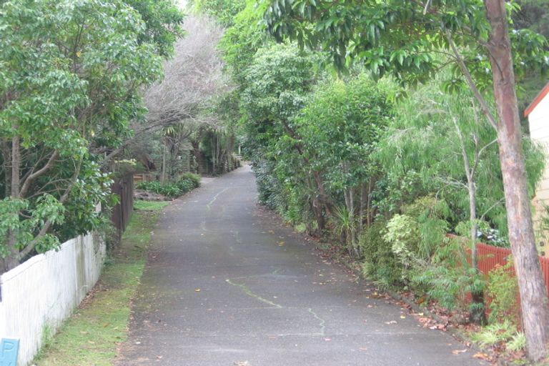 Photo of property in 58 Holyoake Place, Chatswood, Auckland, 0626