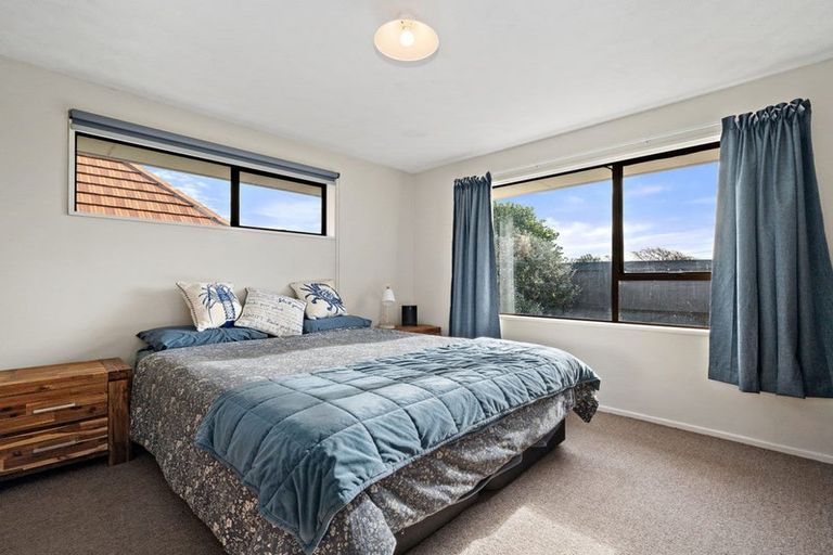 Photo of property in 1 Waddell Lane, Avondale, Christchurch, 8061