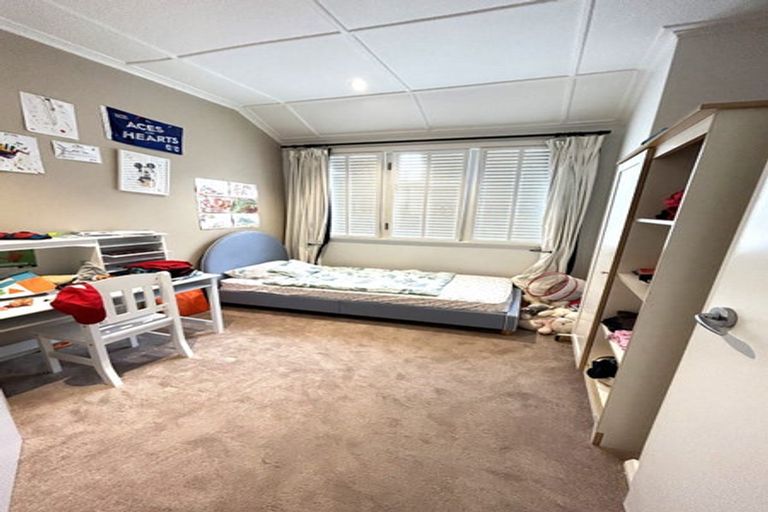 Photo of property in 132 Kohimarama Road, Kohimarama, Auckland, 1071