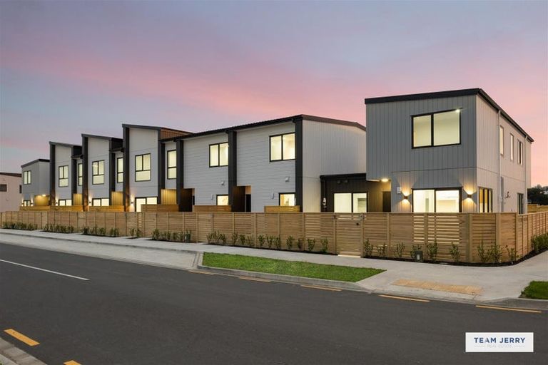 Photo of property in 97 Bellfield Road, Opaheke, Papakura, 2113