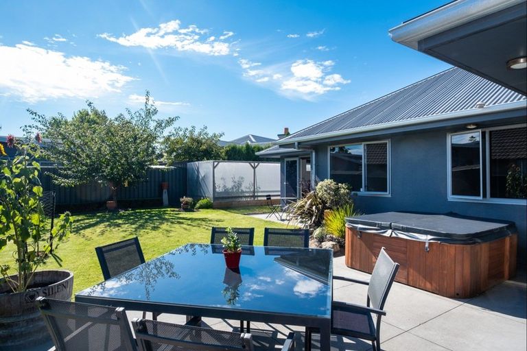 Photo of property in 101 Russell Robertson Drive, Havelock North, 4130