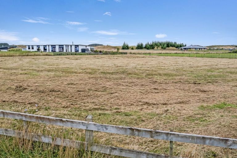 Photo of property in 40 Kanuka Drive, Waitarere, Levin, 5510