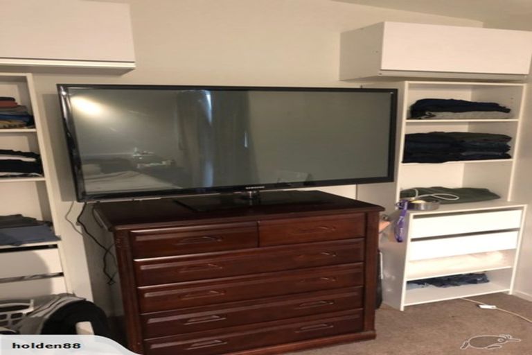 Photo of property in 25 Whangaparaoa Road, Red Beach, 0932