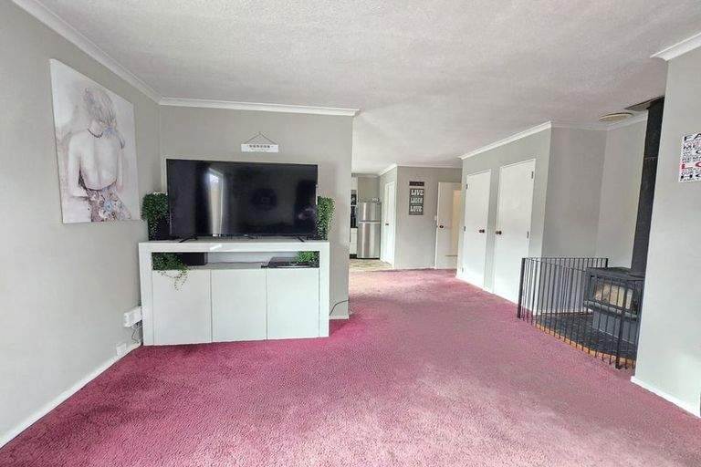 Photo of property in 21 Moonstone Grove, Birchville, Upper Hutt, 5018