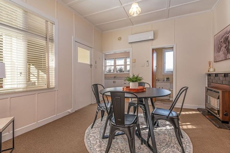 Photo of property in 5 Sydney Street, Palmerston North, 4414