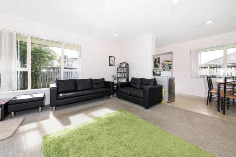 Photo of property in 16 Legacy Drive, Henderson, Auckland, 0612