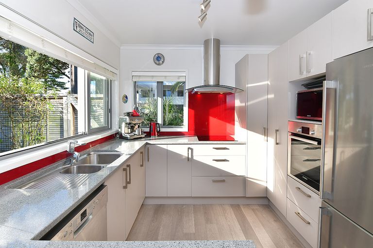 Photo of property in 2 Forest Glen, Orewa, 0931