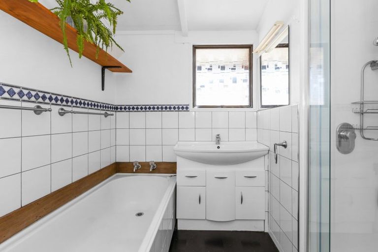 Photo of property in 3 Dorset Place, Tamatea, Napier, 4112