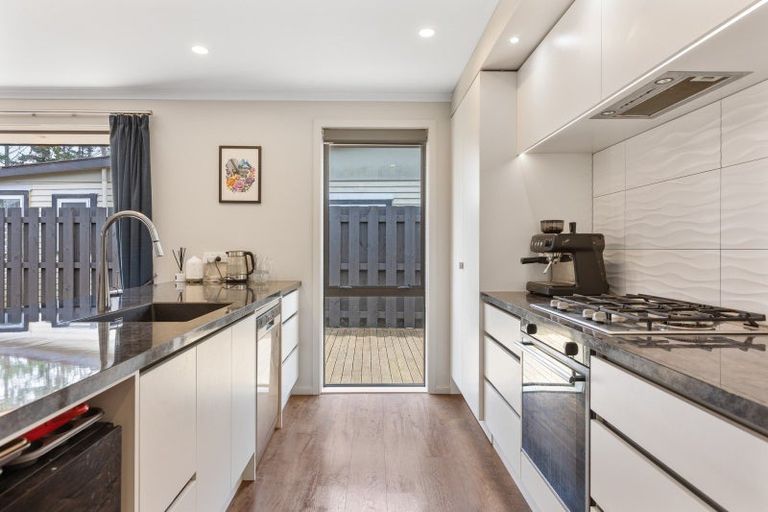 Photo of property in 8a Cutfield Street, Inglewood, 4330