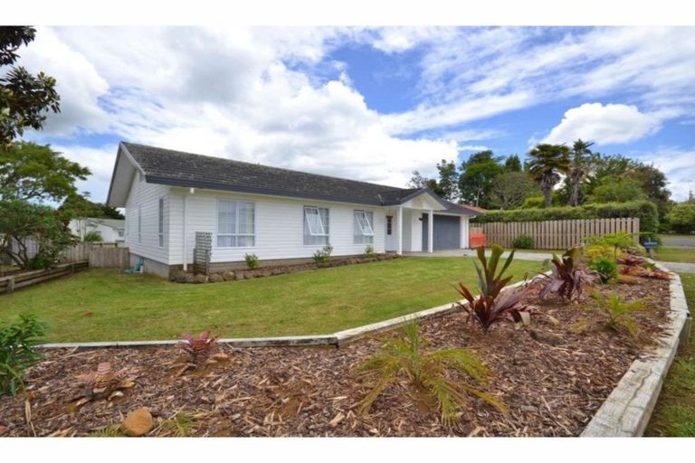 Photo of property in 13 Lanark Road, Kerikeri, 0230