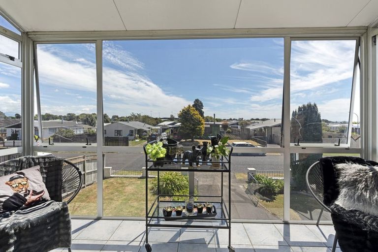 Photo of property in 3 Park Lane, Waitara, 4320