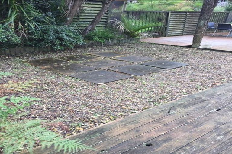 Photo of property in 20 Wilkinson Way, Browns Bay, Auckland, 0630