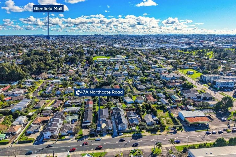 Photo of property in 47a Northcote Road, Hillcrest, Auckland, 0627