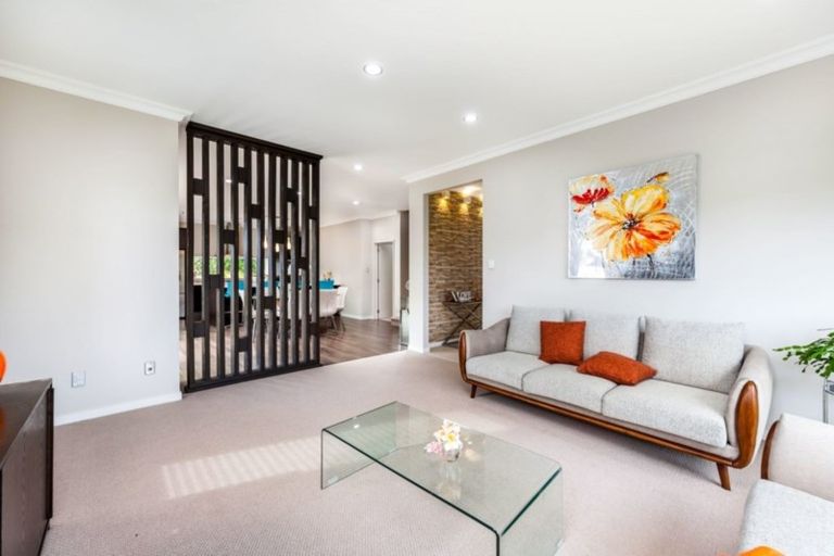 Photo of property in 35 Blake Greens, Silverdale, 0932