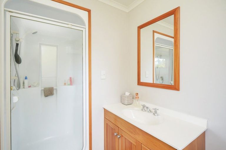 Photo of property in 24 Spence Avenue, Otatara, Invercargill, 9879