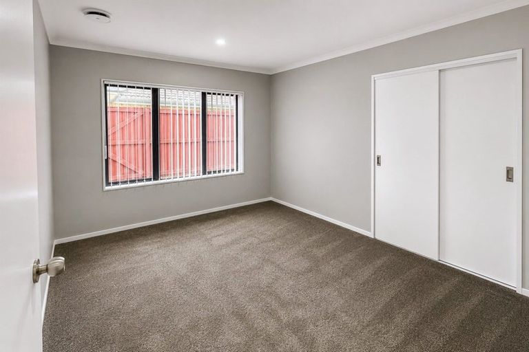 Photo of property in 37 Foxlaw Street, Randwick Park, Auckland, 2105