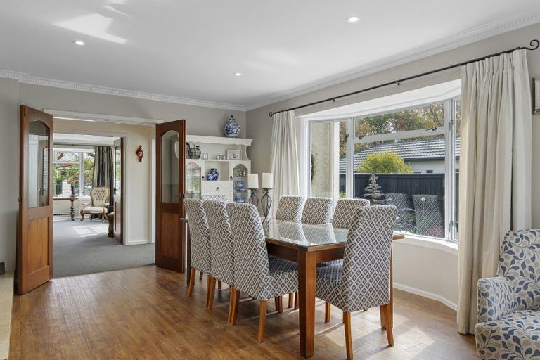 Photo of property in 96 Saint James Avenue, Papanui, Christchurch, 8053