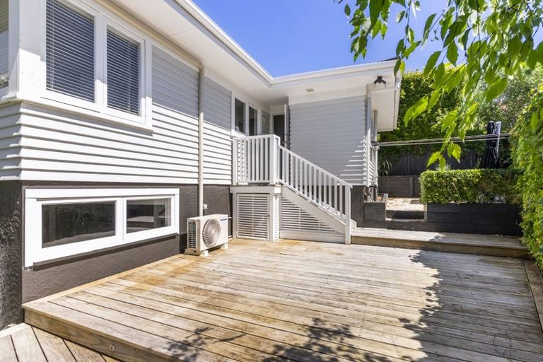 Photo of property in 30 Saint Leonards Road, Devonport, Auckland, 0624
