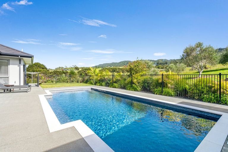 Photo of property in 53 Robert Hastie Drive, Mangawhai, 0573