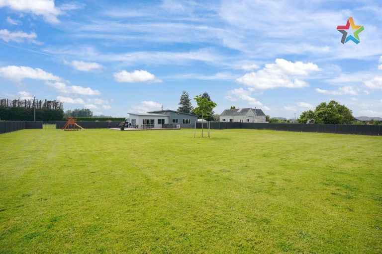 Photo of property in 29 Grove Bush-woodlands Road, Woodlands, Invercargill, 9871