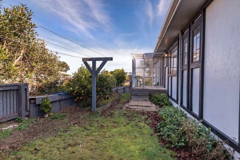 Photo of property in 2/40 Puriri Street, Hilltop, Taupo, 3330