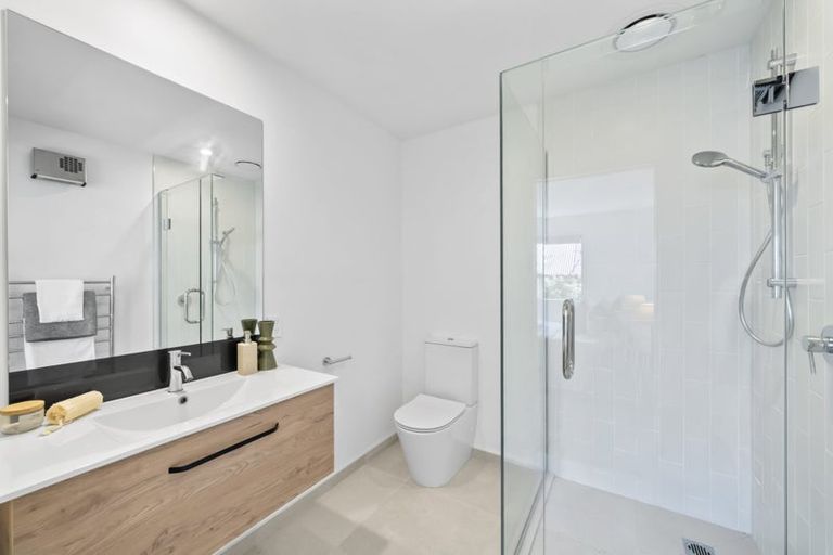 Photo of property in 2/128 Bishop Street, St Albans, Christchurch, 8014