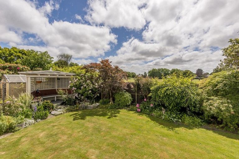 Photo of property in 32 Bannister Place, Ilam, Christchurch, 8053