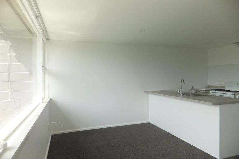 Photo of property in 37 Hillier Place, Spreydon, Christchurch, 8024