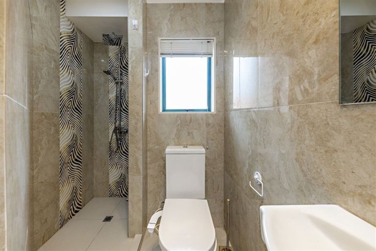 Photo of property in 28 Bicknell Road, Favona, Auckland, 2024