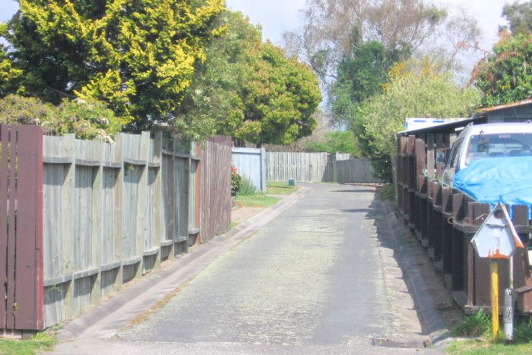 Photo of property in 6 Pohutukawa Drive, Owhata, Rotorua, 3010