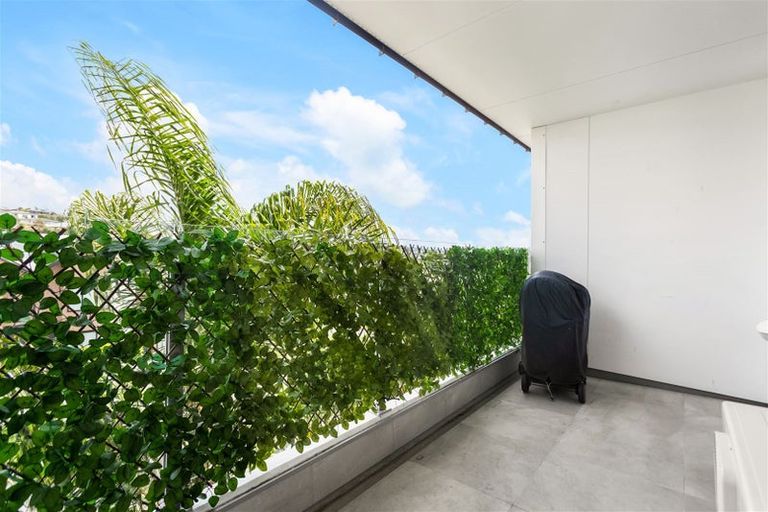 Photo of property in 211/17 Link Crescent, Stanmore Bay, Whangaparaoa, 0932