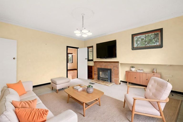 Photo of property in 32 Forest Lake Road, Forest Lake, Hamilton, 3200