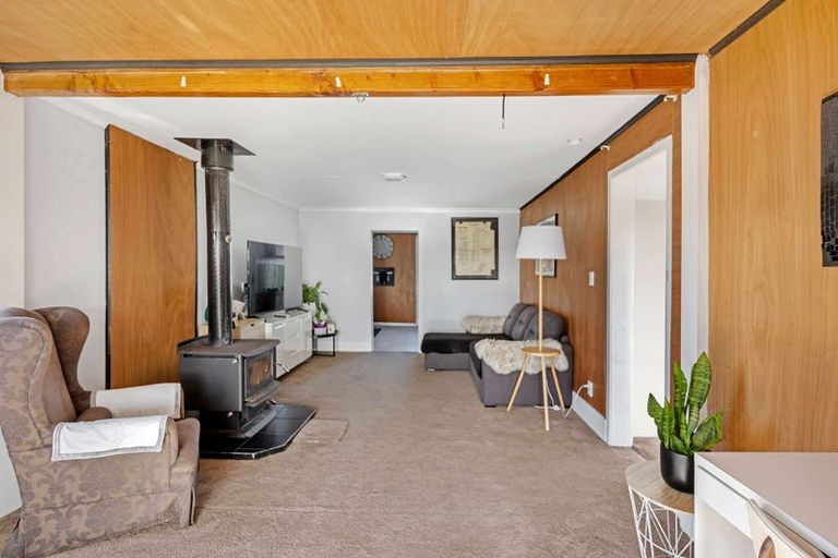 Photo of property in 24 Coates Street, Westport, 7825