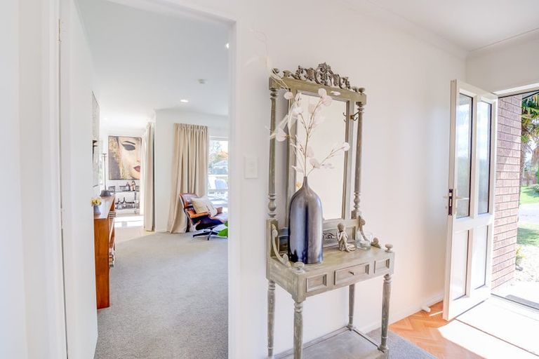 Photo of property in 35 Northmeadow Drive, Rototuna, Hamilton, 3210