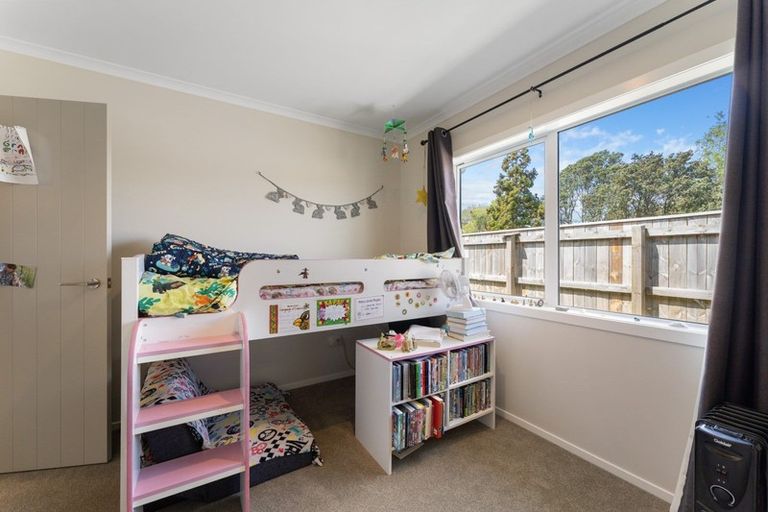 Photo of property in 5 Kingi Te Ahoaho Place, Otaki, 5512