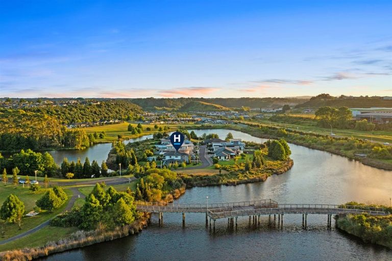 Photo of property in 19 Double Bay Road, Pyes Pa, Tauranga, 3112