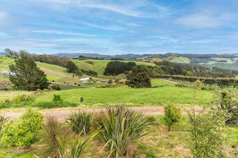 Photo of property in 52 Dons Creek Road, Waitati, 9085