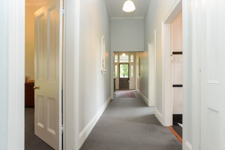 Photo of property in 2 Henderson Street, Otane, 4202