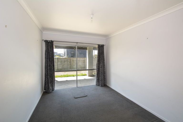 Photo of property in 1328b Papamoa Beach Road, Papamoa Beach, Papamoa, 3118