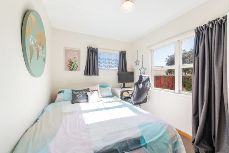 Photo of property in 15a Chisnall Street, Richmond, 7020