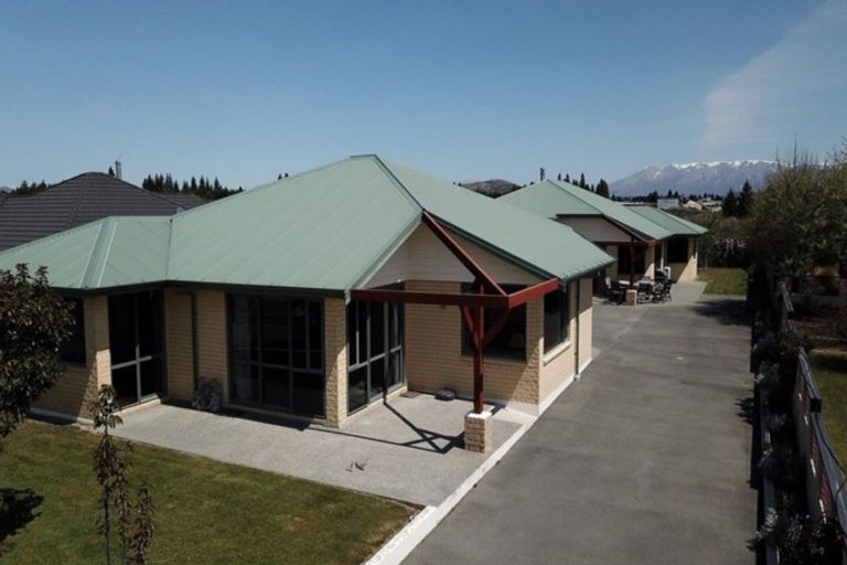 Photo of property in 28 Lakeland Avenue, Twizel, 7901