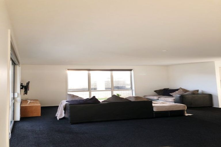 Photo of property in 51 Holloway Street, Waikiwi, Invercargill, 9810