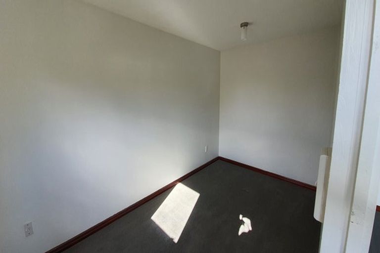 Photo of property in 106 Yaldhurst Road, Sockburn, Christchurch, 8042