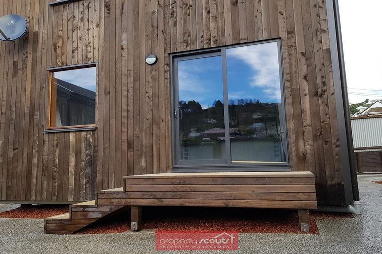 Photo of property in 382 South Road, Omata, New Plymouth, 4374