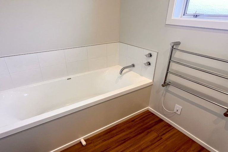 Photo of property in 2/7 Hilldale Place, Hillsborough, Christchurch, 8022