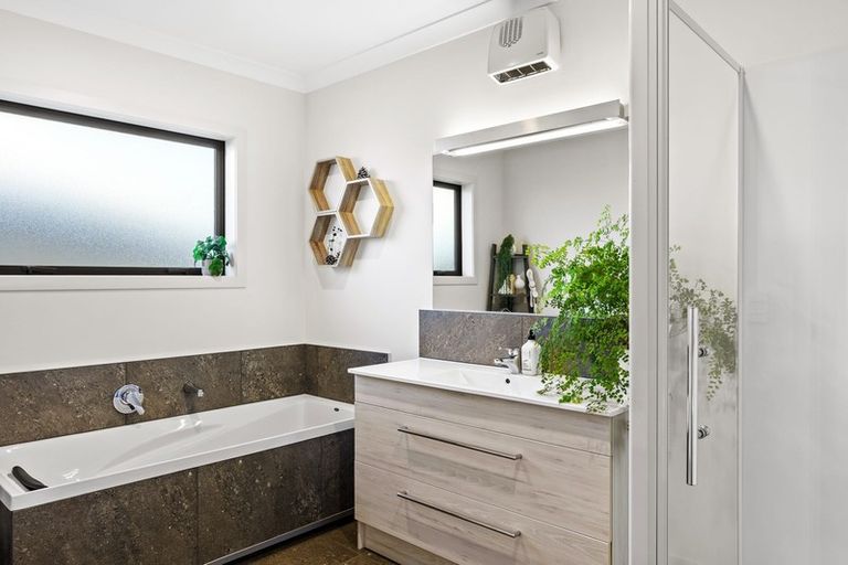 Photo of property in 5 Memorial Drive, Motueka, 7120