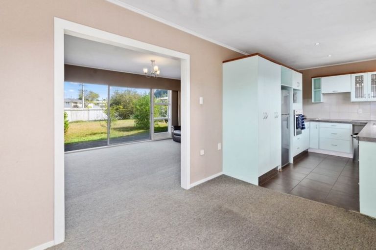 Photo of property in 39 Kea Street, Selwyn Heights, Rotorua, 3015