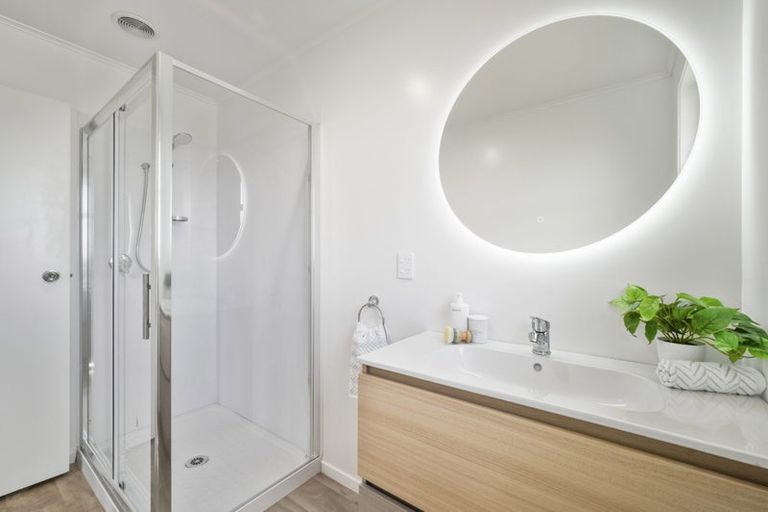 Photo of property in 56 Thomas Crescent, Western Heights, Rotorua, 3015